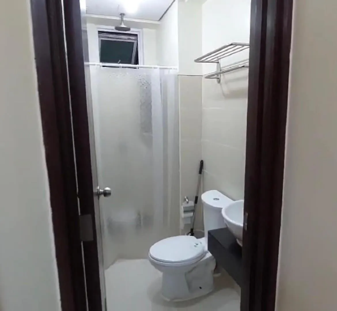 21K Pioneer Woodlands Mandaluyong Apartment Manila